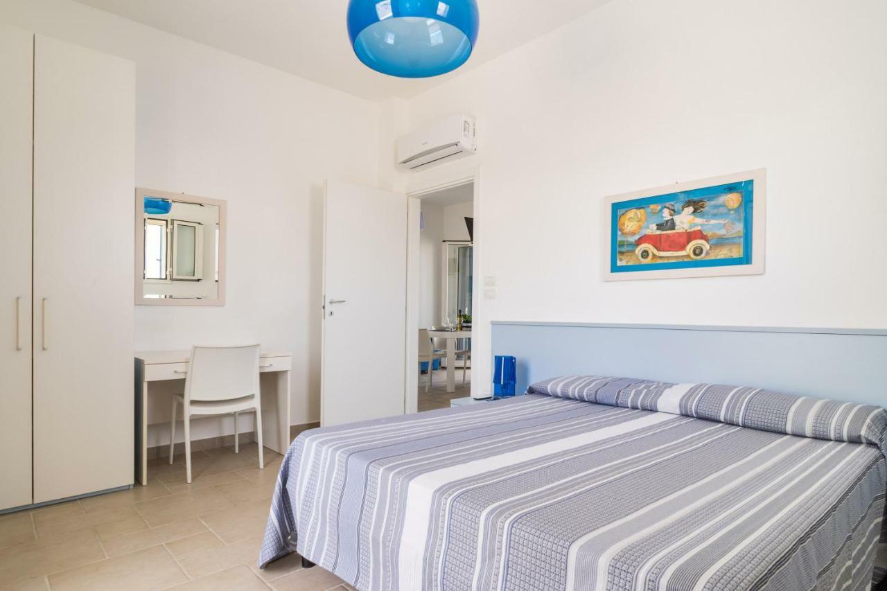 Lido Marini Seahouses Екстериор снимка